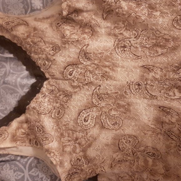 Dress - Picture 3 of 4